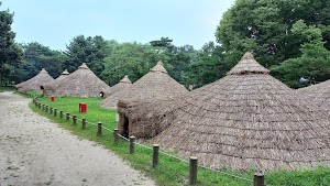 Amsa-dong Prehistoric Museum Site