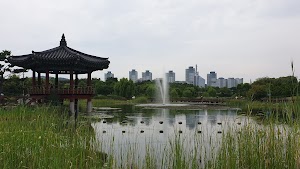 Hanbat Arboretum