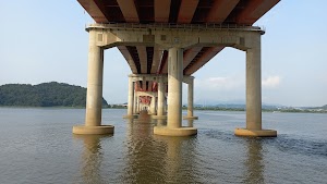 Banghwa Bridge