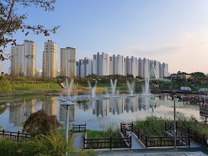 Suwan Lake Park