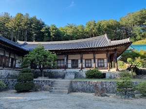 Cheongamsa