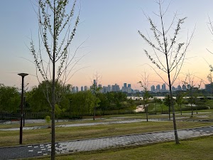 Sejong Lake Park