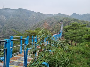 Ganhyeon Tourist Area (Sogeumsan Grand Valley)