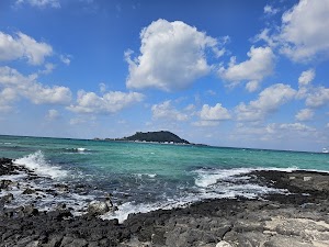 Hyeopjae Beach